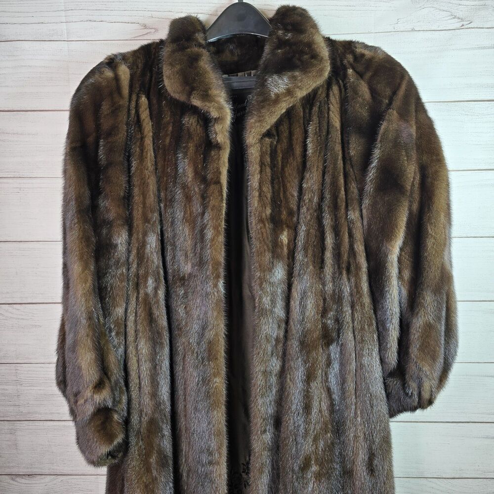 Vintage Women’s Woodland Hills Furriers Inc. Custom Made Mahogany Mink Coat Sz M